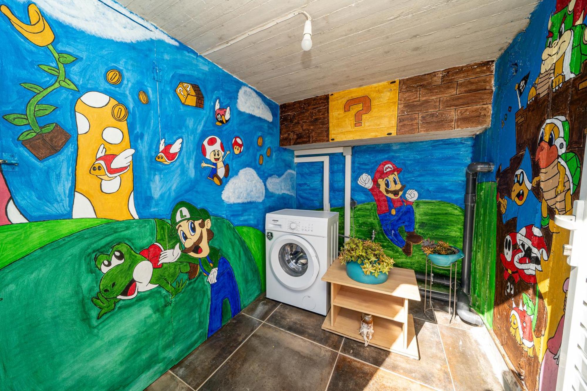 Dandelion Villa